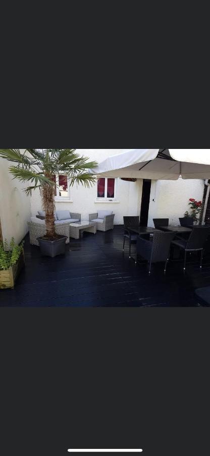 Hotel Restaurant Le Picardie Chauny エクステリア 写真